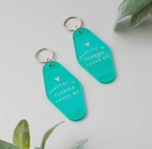 Load image into Gallery viewer, Florida Keychain